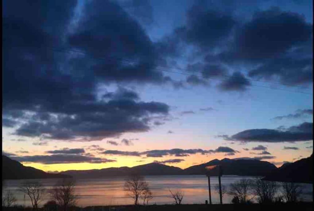 The Fox'S Den, Luxury Cosy Mini Lodge, Highlands North Ballachulish Buitenkant foto